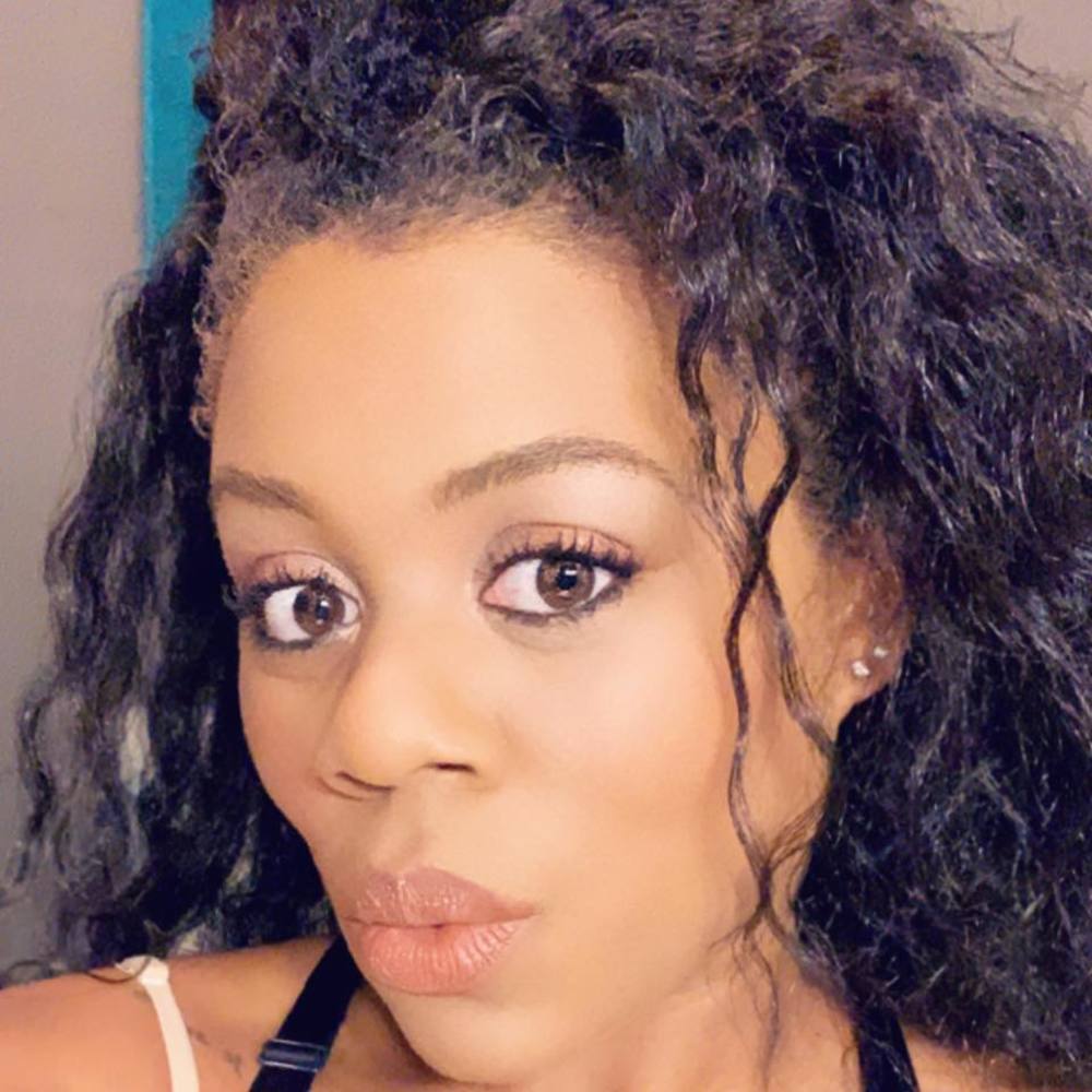 Meet your Posher, Kyra